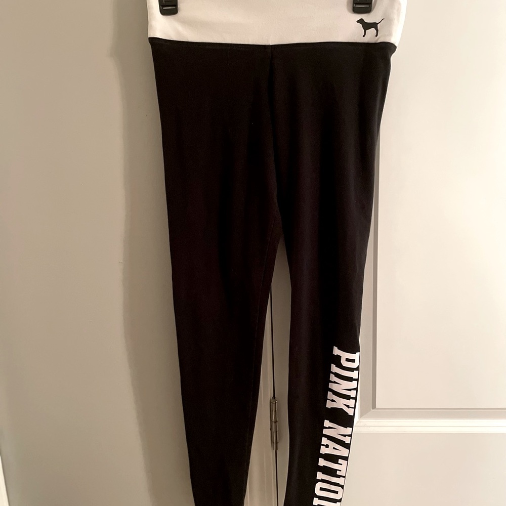 Victoria Secret 💖 PINK 🧘‍♀️ YOGA Legginngs